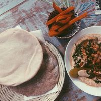 hummus bowl w/ pittas and sweet potato fries! at Humpit in York