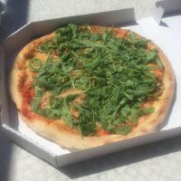 Arugula pizza at Pizzeria Santalucia in Portoroz