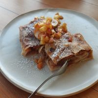 Apple strudel at Gostilna Mencinger in Gornja Radgona