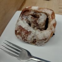 Cinnamon roll at Amateur Coffee in Omaha