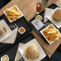 Vegan burgers and fries at H&K's - Vlaamsesteenweg in Brussels