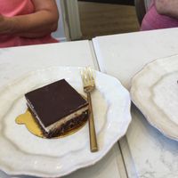 nanaimo bar at Sorelle and Co. in Toronto