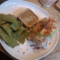 Raw spring rolls at Miss Nice Banana in Gouda