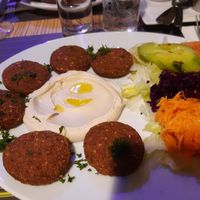 Falafelschotel at Amon in Bruges