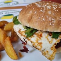 Hamburger Canaria at El Limon in Tenerife