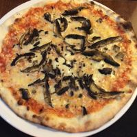 Pizza at La Dolce Vita in Dumfries