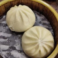 Bao vegano - you receive three bao's at Xiongzai in Madrid