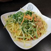 noodles with peanut sauce at Xiongzai in Madrid