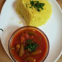 Okra in tomato sauce + rice at Marrusch in Innsbruck