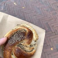 Kardamom bun   at Bageri Leve in Malmo