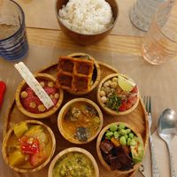 10/10 especially the spinach curry (center bottom) at Riz Riz - Marais in Paris