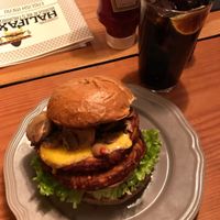 Berlin burger with rösti (vegan) at Halifax Burgers in Frederiksberg