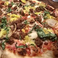 Pearl Pizza  #Veganuary at Wild Goat Bistro in Petaluma