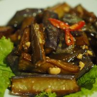 fried eggplants with peanuts at Phong Nha Vegan in Phong Nha