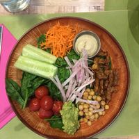Buddha bowl at Milwaukee Cafe in Biarritz
