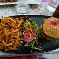 Veggie burger at Milwaukee Cafe in Biarritz