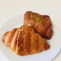 Croissants delivered 800km at A&J Bakery in Utrecht