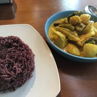 Yellow curry at Aroha in Wellington