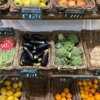  at EcoRiche Herbolario in Madrid