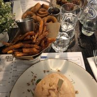 food at Ellis Gourmet Burger in Brussels