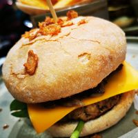  at Ellis Gourmet Burger in Brussels