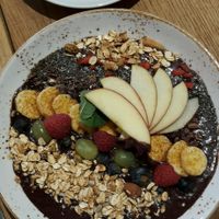 Acaibowl with fruit toppings  at Nah am Wasser - Charlottenburg in Berlin