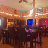 Cozy booth options at Vo's Vietnamese Restaurant in Minneapolis