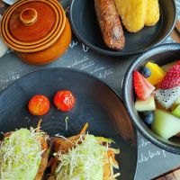  at Café 302 in Abu Dhabi