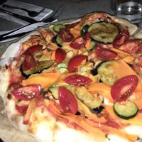 vegan pizza at Fenice in Auckland