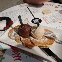 Tortitas with hazelnut and chocolate ice cream - a dream!! at Vacanze Romane in Santander