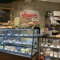 Vegan and non vegan baked goods at Takagiya in Tokyo