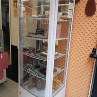 Desserts at Yummy Helados in Malaga