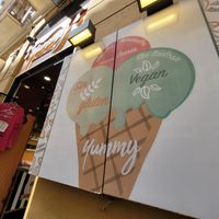  at Yummy Helados in Malaga