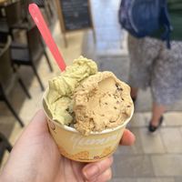 Pistachio / Caramel Frappuccino flavours   at Yummy Helados in Malaga