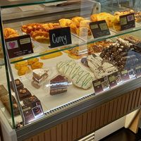  at Yummy Helados in Malaga