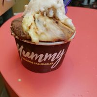 3 flavours of vegan ice cream at Yummy Helados in Malaga
