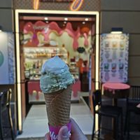 Avocado and vanilla (half eaten, sorry) at Yummy Helados in Malaga