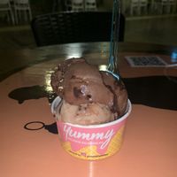 Gluten free vegan ice cream ... all the best flavours ❤️ at Yummy Helados in Malaga