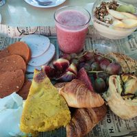 Vegan brunch at Plan Bakery Cafe in Tenerife