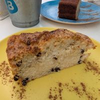 Vegan Pistache chocolate cake at Plan Bakery Cafe in Tenerife