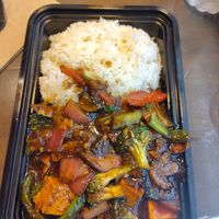 Bowl at ORD - Big Bowl - T5 in Chicago