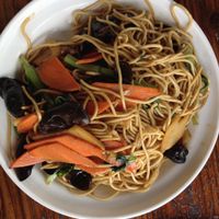 fried noodles at Ji Ming Temple Vegetarian Diet in Nanjing
