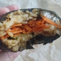 Tempeh onigirazu at Onigirazu in Prague