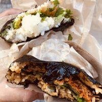 Outstanding sushi wraps - no additional soy sauce needed (Brokkoli/Cashew & Tempeh Wrap) at Onigirazu in Prague