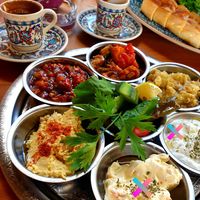 Not all are vegan.  Creamy options have either cream or mayo at Saltanat Fish & Kebab House in Istanbul