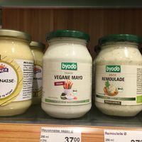 Vegan mayo at Helsam in Hilleroed