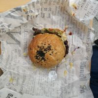 Burger at Matrjoska Kroshka in Budapest