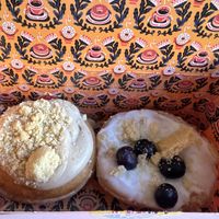 Apple Crumble und Blueberry-Cheesecakee  at Brammibal's Donuts - Prenzlauer Berg in Berlin
