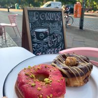 Rapsberry & pistachio and choc peanut fudge at Brammibal's Donuts - Prenzlauer Berg in Berlin