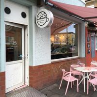 entrance at Brammibal's Donuts - Prenzlauer Berg in Berlin